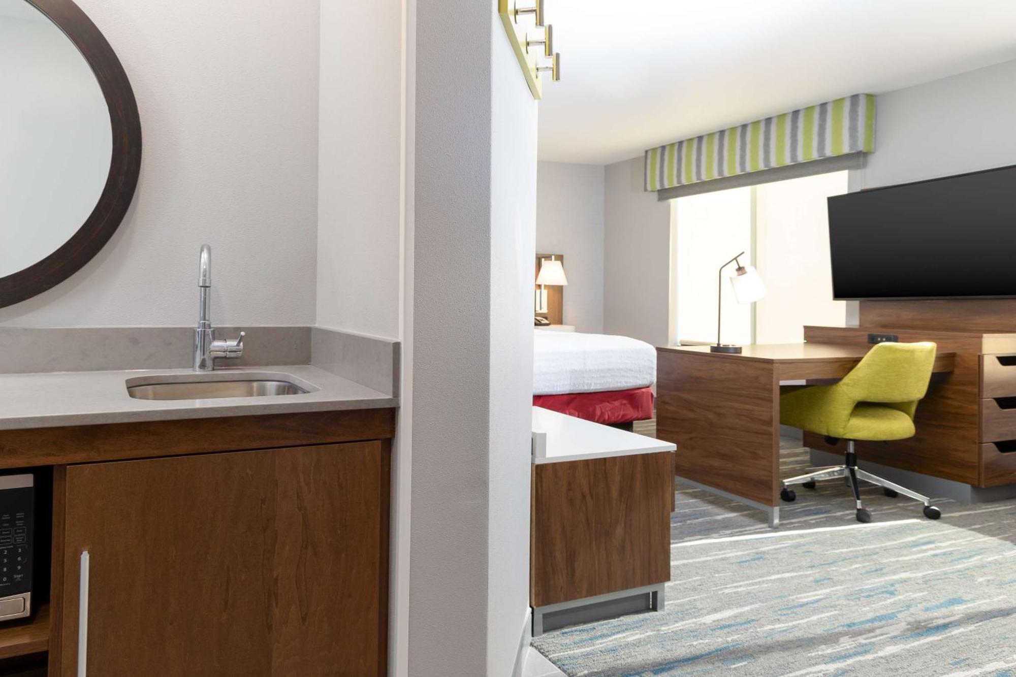 Hampton Inn & Suites Santa Rosa Sonoma Wine Country Екстер'єр фото