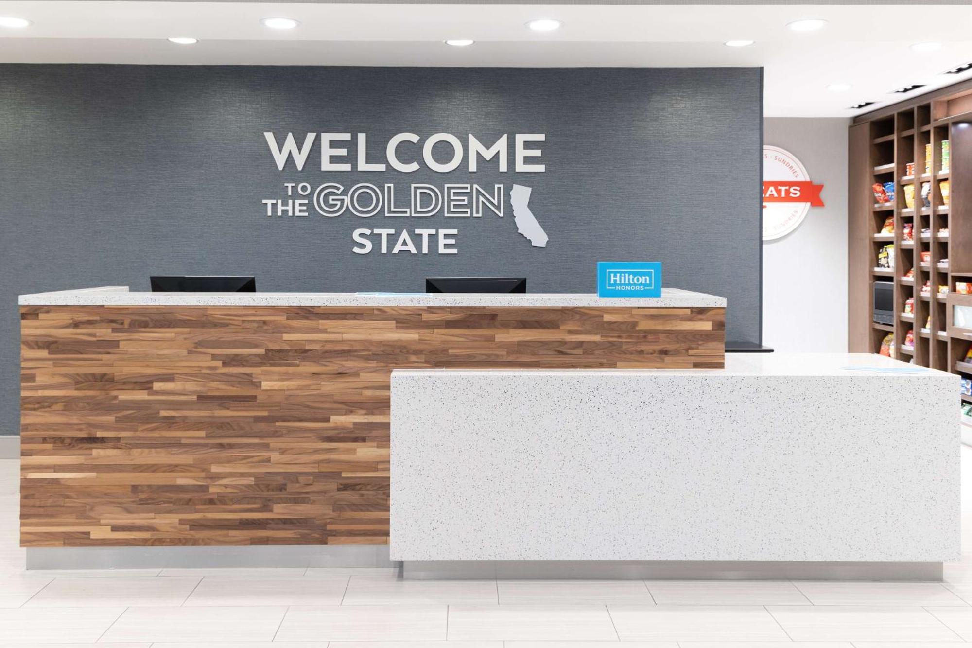 Hampton Inn & Suites Santa Rosa Sonoma Wine Country Екстер'єр фото